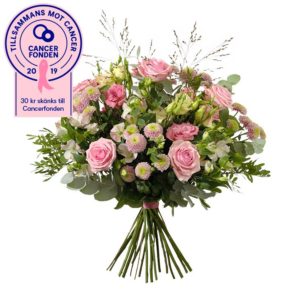 Rosa Bandet-bukett från Interflora, med rosor, prärieklocka, krysantemum, alstroemeria, eukalyptus och gröna blad.